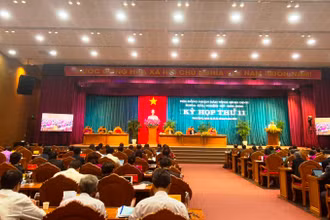 Quang cảnh Kỳ họp thứ 11, HĐND tỉnh khóa 13, nhiệm kỳ 2021-2026.