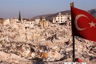 Cảnh đổ nát ở Antakya, Hatay, Thổ Nhĩ Kỳ sau trận động đất ngày 6/2. (Ảnh: AFP/TTXVN)
