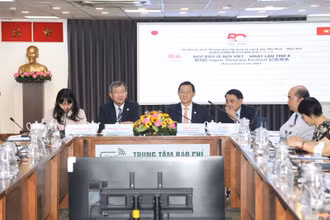 Quang cảnh buổi họp báo.