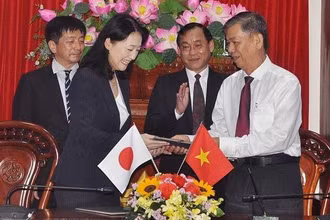 Sở Nông nghiệp và Phát triển nông thôn tỉnh Tiền Giang ký Ý định thư hợp tác với Tổ chức phát triển công nghệ công nghiệp và năng lượng mới Nhật Bản.