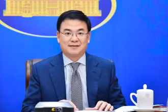 Thứ trưởng Ngoại giao, Chủ nhiệm Ủy ban Nhà nước về người Việt Nam ở nước ngoài Phạm Quang Hiệu.