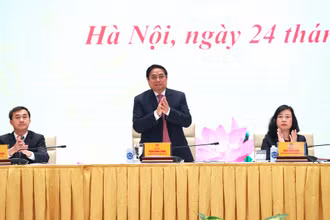 [Ảnh] Thủ tướng Phạm Minh Chính dự Hội nghị triển khai công tác y tế năm 2023. 