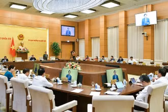Một phiên họp của Ủy ban Thường vụ Quốc hội. (Ảnh: quochoi.vn)