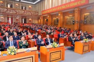Các đại biểu tham dự buổi gặp mặt. 