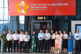 Trung tâm Phục vụ hành chính công một cấp tỉnh Bình Dương. 