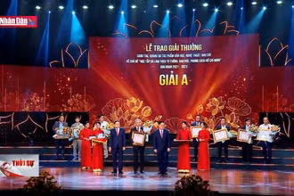 Trao giải Giải thưởng sáng tác, quảng bá tác phẩm về Bác Hồ