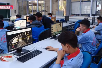 Ứng dụng mô phòng và nhà trường số trong đào tạo