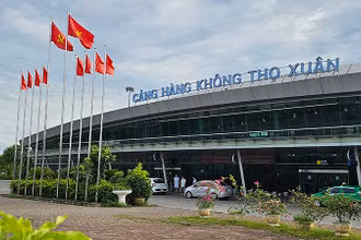 Cảng hàng không dân dụng Thọ Xuân, tỉnh Thanh Hóa.