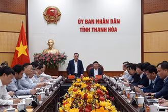 Quang cảnh buổi làm việc.