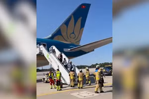 [Video] Bố trí hành trình thay thế cho 240 hành khách từ Munich về Hà Nội