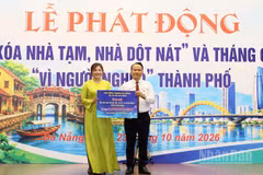 Các cơ quan, đơn vị, doanh nghiệp tham gia hưởng ứng Lễ phát động. (Ảnh: THANH TÂM)