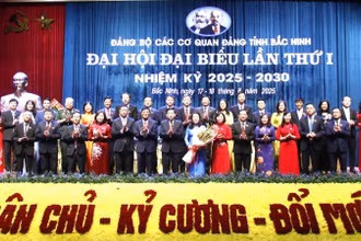 Ra mắt Ban chấp hành Đảng bộ Các cơ quan Đảng tỉnh Bắc Ninh nhiệm kỳ 2025-2030.