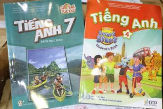 Sách giả do các đối tượng sản xuất.