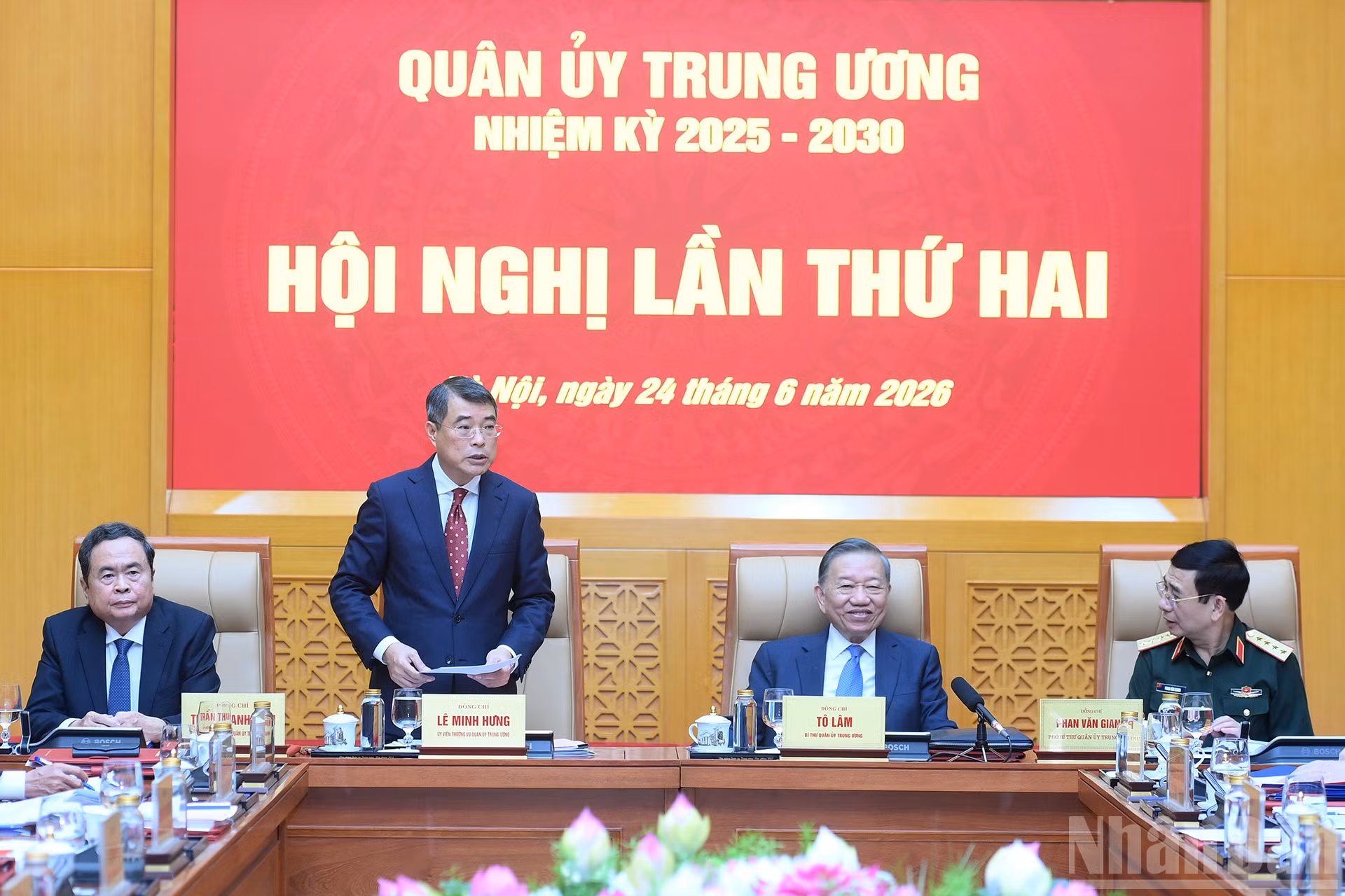 ndo_br_a6-bnd-9097.jpg