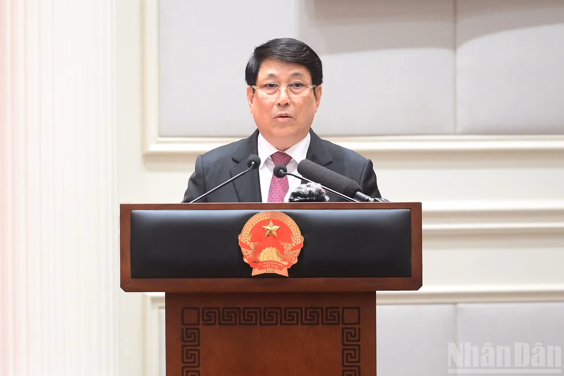 ndo_br_a18-bnd-7095.jpg