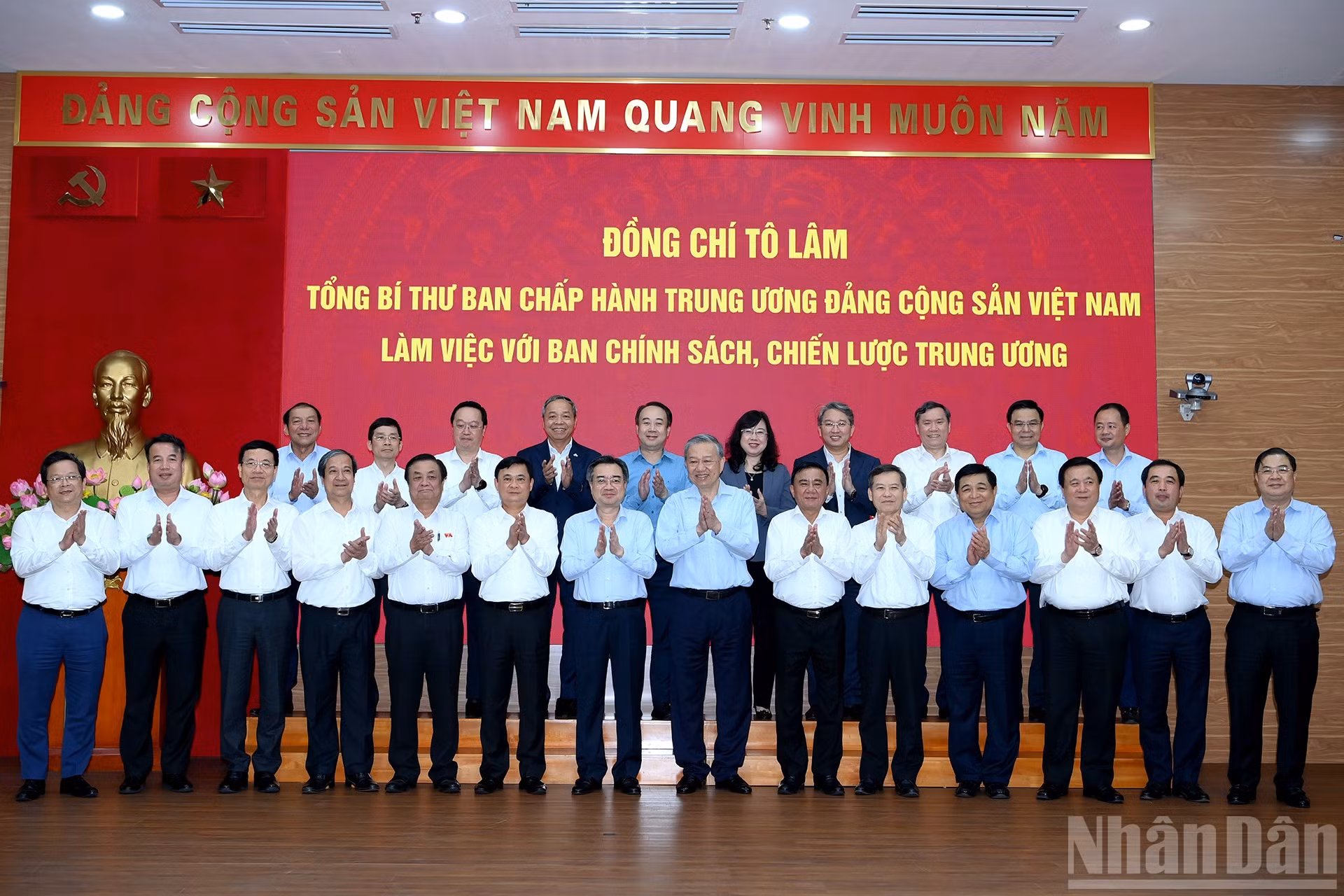 ndo_br_a11-bnd-8128.jpg