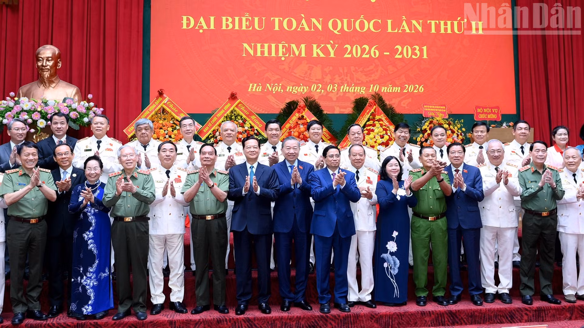 Tổng Bí thư, Chủ tịch nước Tô Lâm, các đồng chí lãnh đạo, nguyên lãnh đạo Đảng, Nhà nước và các đại biểu dự Đại hội đại biểu toàn quốc Hội Cựu Công an nhân dân Việt Nam lần thứ II, nhiệm kỳ 2026-2031. (Ảnh: ĐĂNG KHOA)