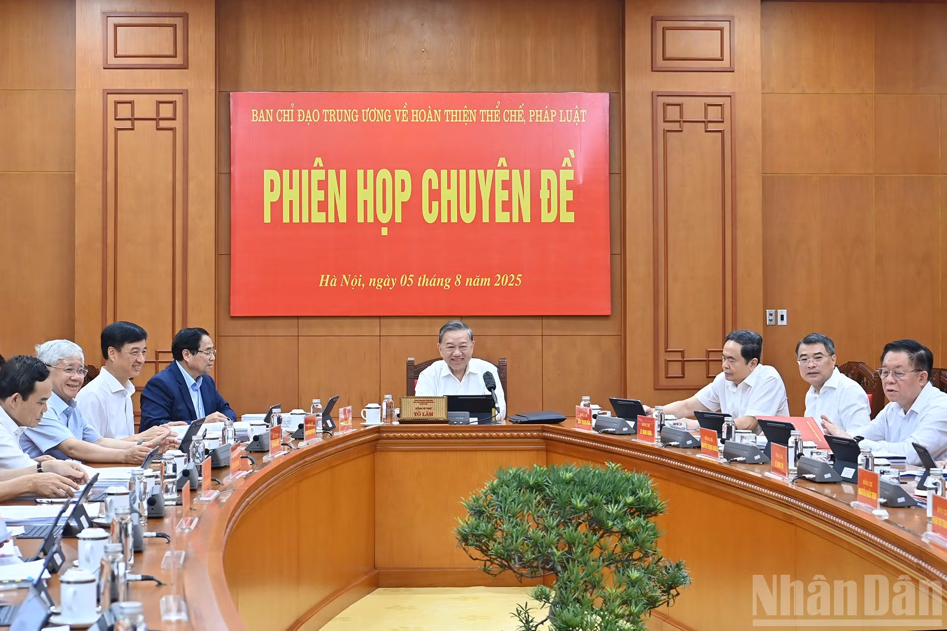 Tổng Bí thư Tô Lâm chủ trì Phiên họp chuyên đề của Ban Chỉ đạo Trung ương về hoàn thiện thể chế, pháp luật.