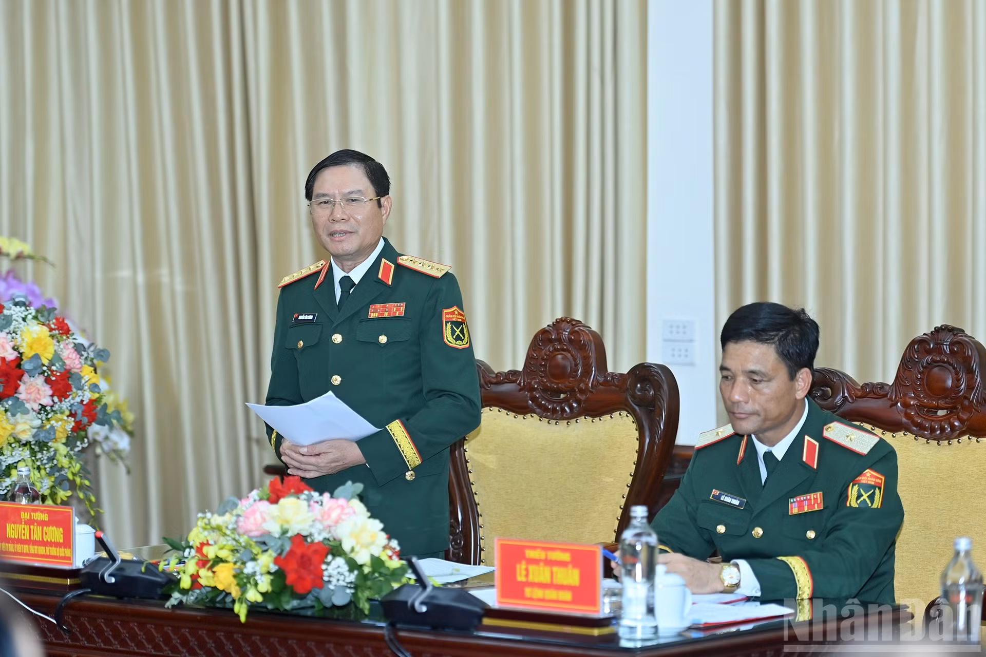 ndo_br_a8-bnd-7958.jpg