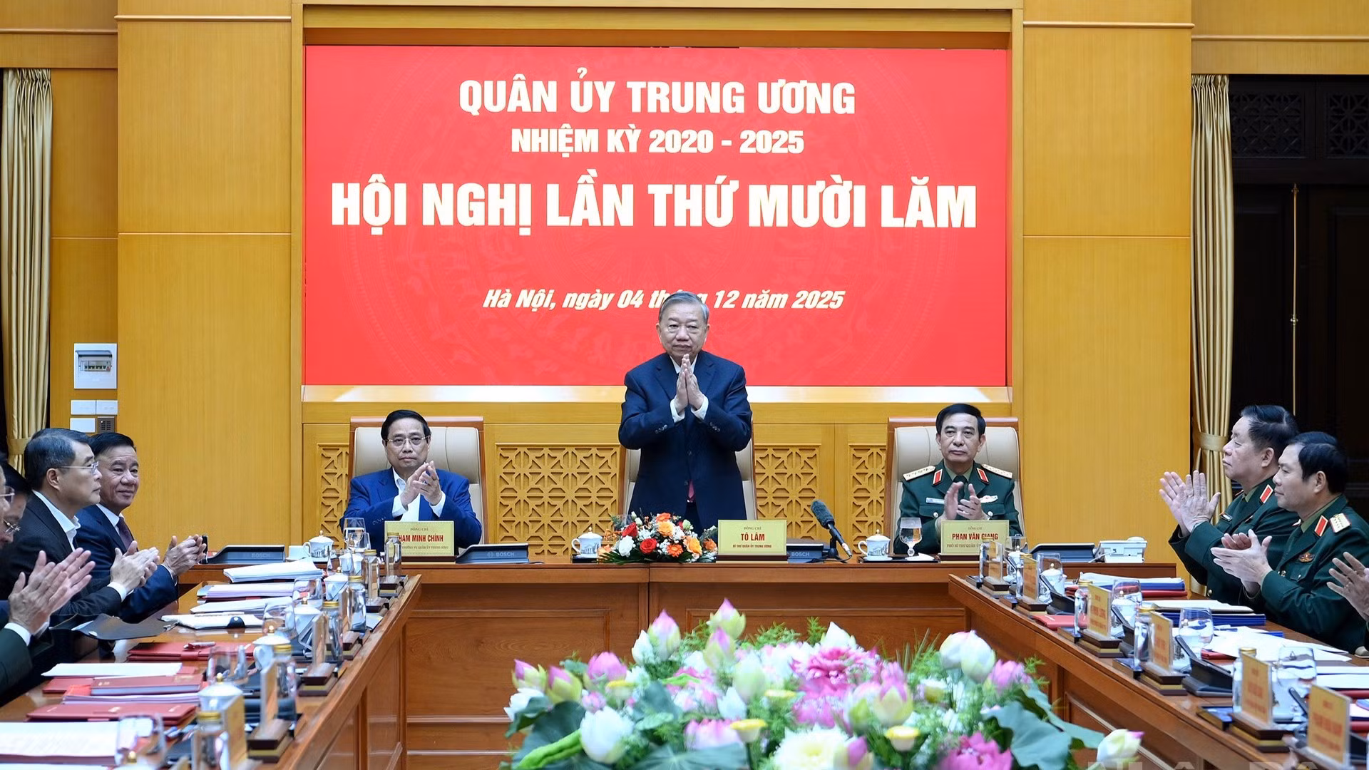 Tổng Bí thư Tô Lâm, Bí thư Quân ủy Trung ương chủ trì Hội nghị Quân ủy Trung ương lần thứ 15.