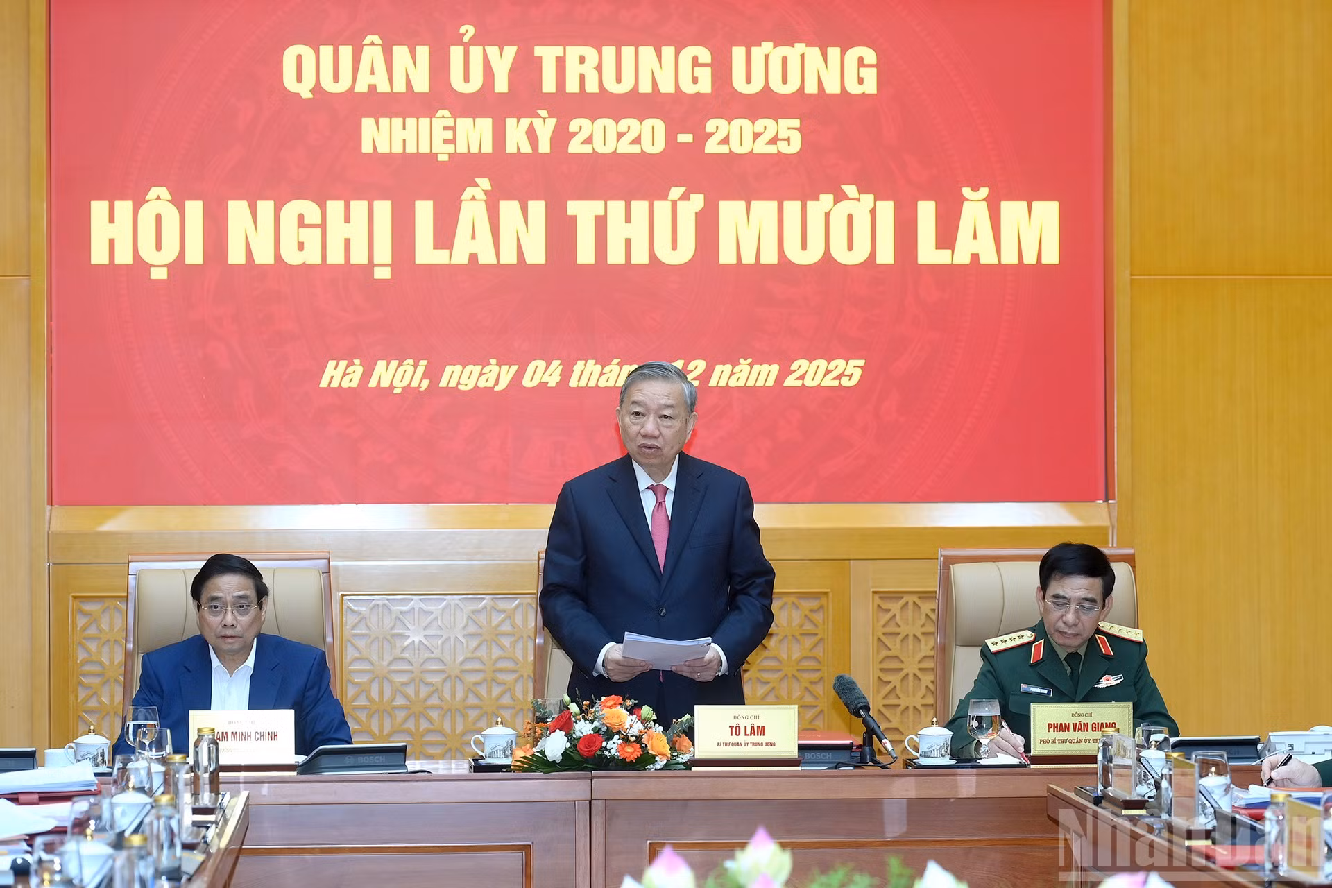 ndo_br_a4-bnd-0228.jpg