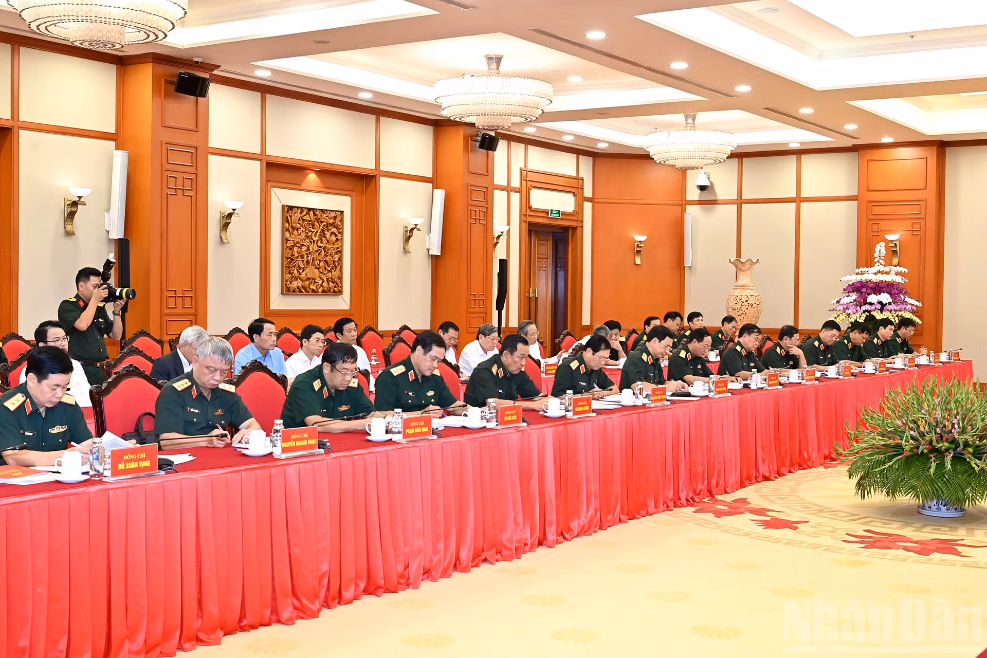 ndo_br_a10-bnd-5523.jpg