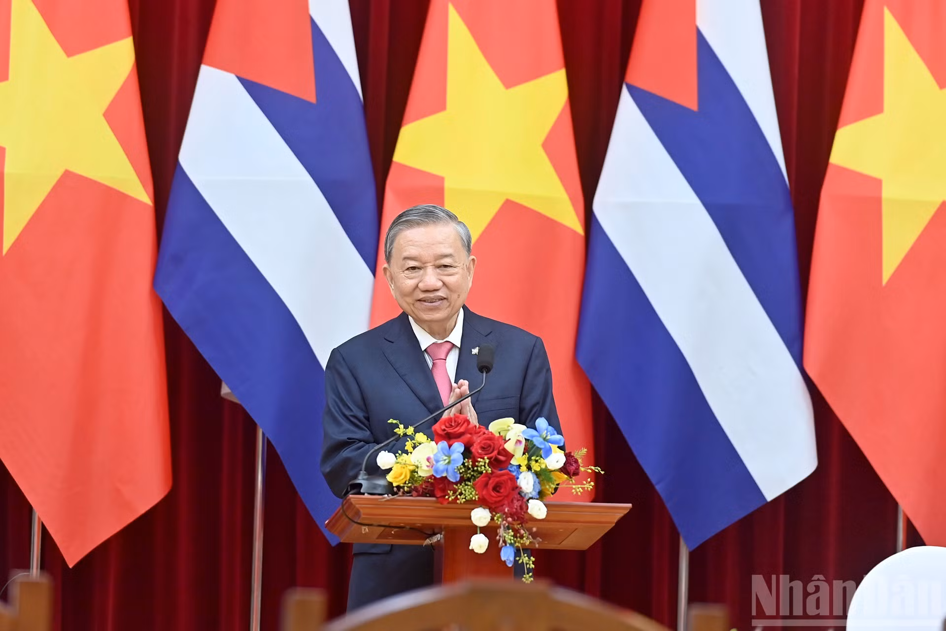 ndo_br_a5-bnd-9781.jpg