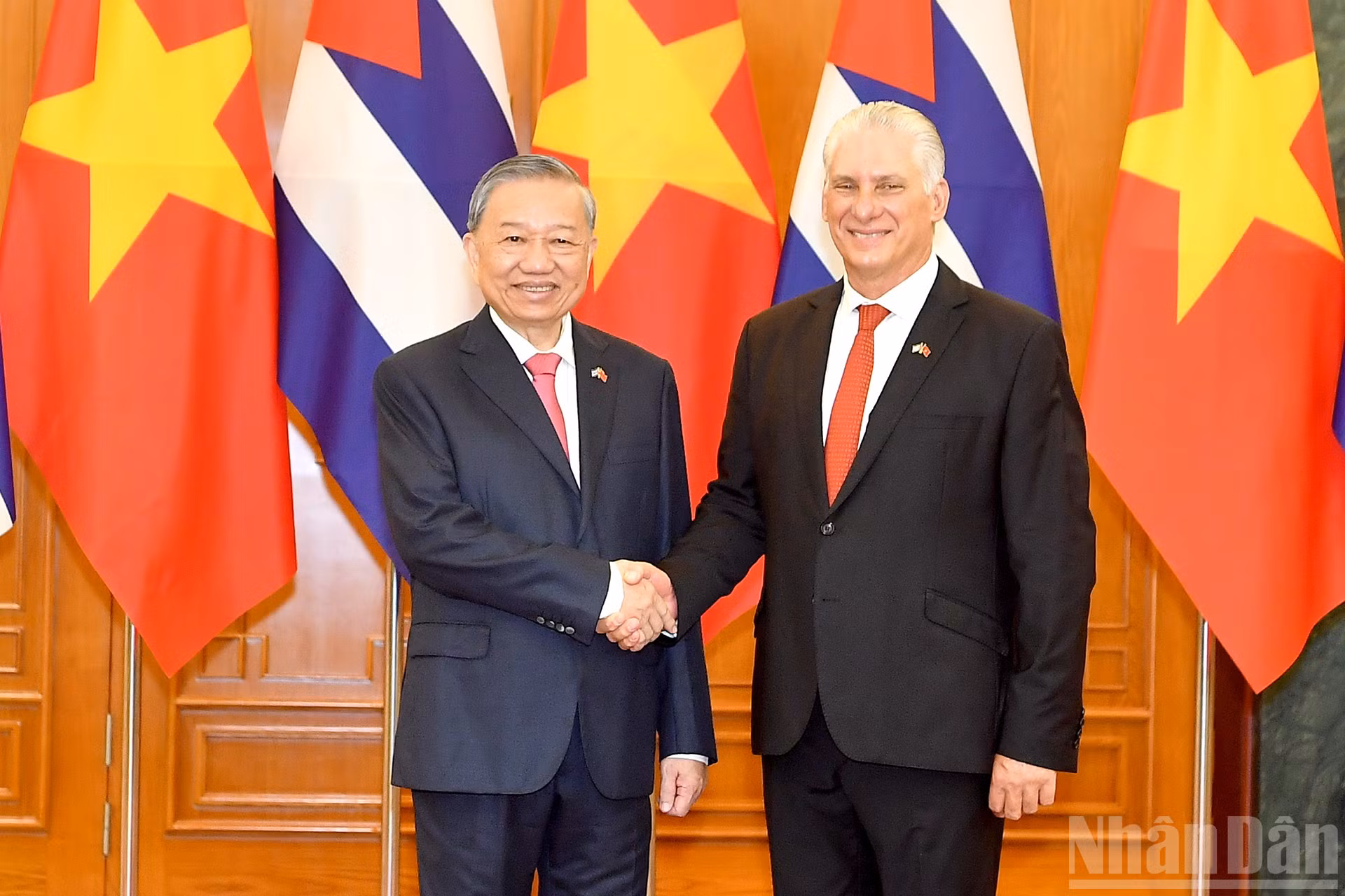 Tổng Bí thư Tô Lâm với Bí thư Thứ nhất, Chủ tịch nước Cộng hòa Cuba Miguel Diaz-Canel Bermudez tại Trụ sở Trung ương Đảng.