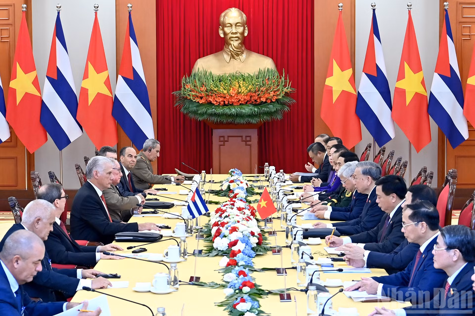 ndo_br_a9-bnd-9481.jpg