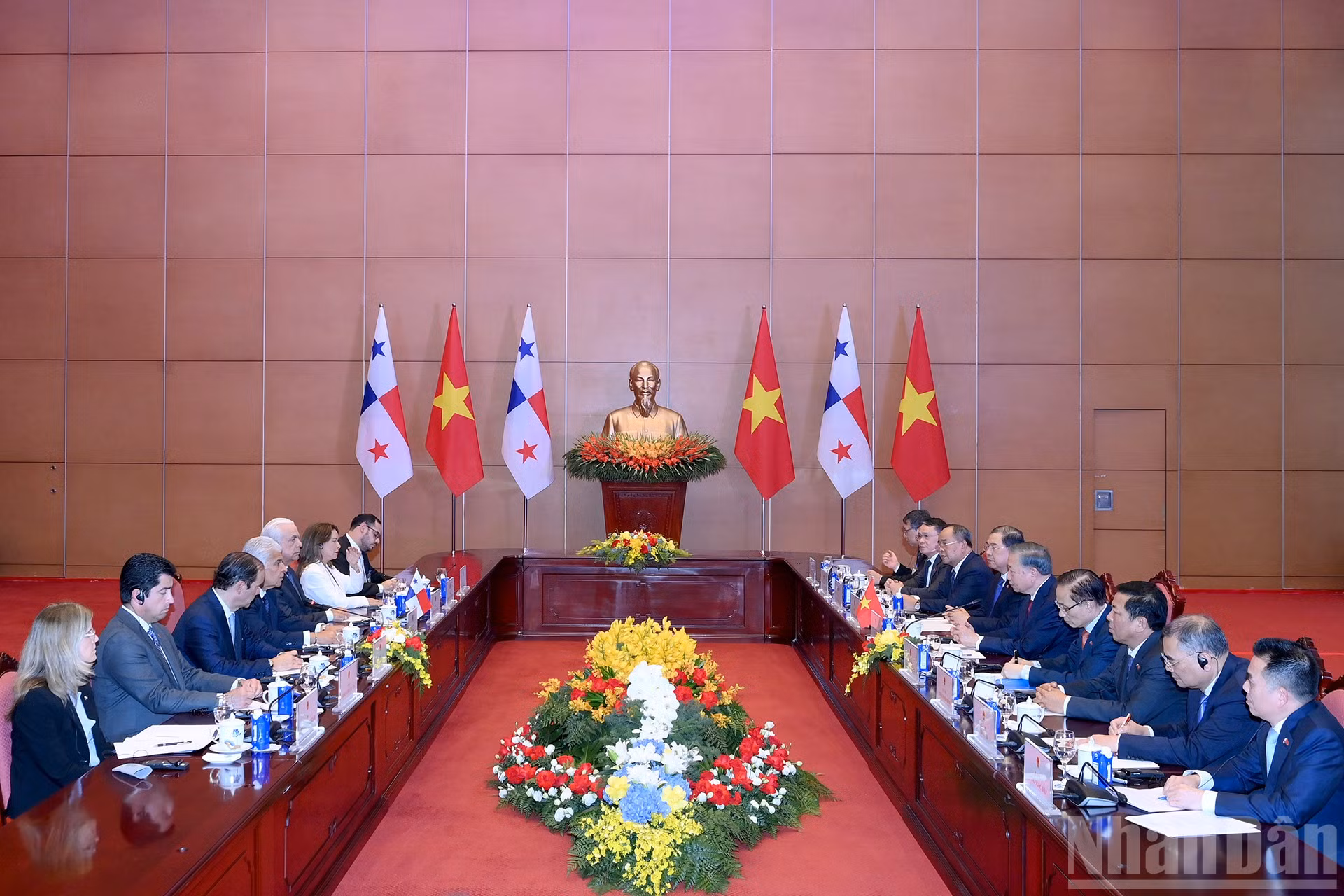 ndo_br_a9-bnd-6341.jpg