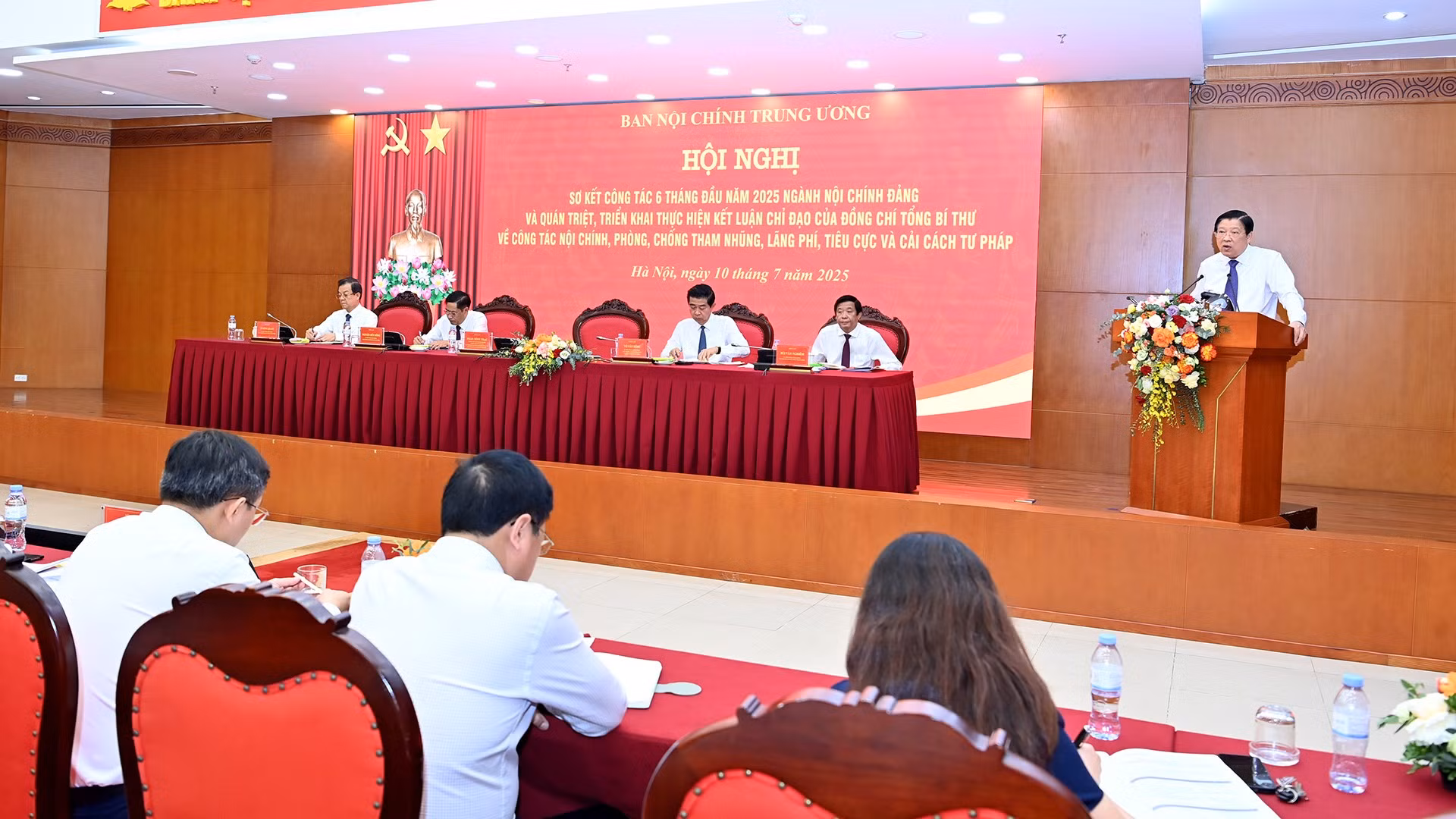 Trưởng Ban Nội chính Trung ương Phan Đình Trạc phát biểu kết luận hội nghị.