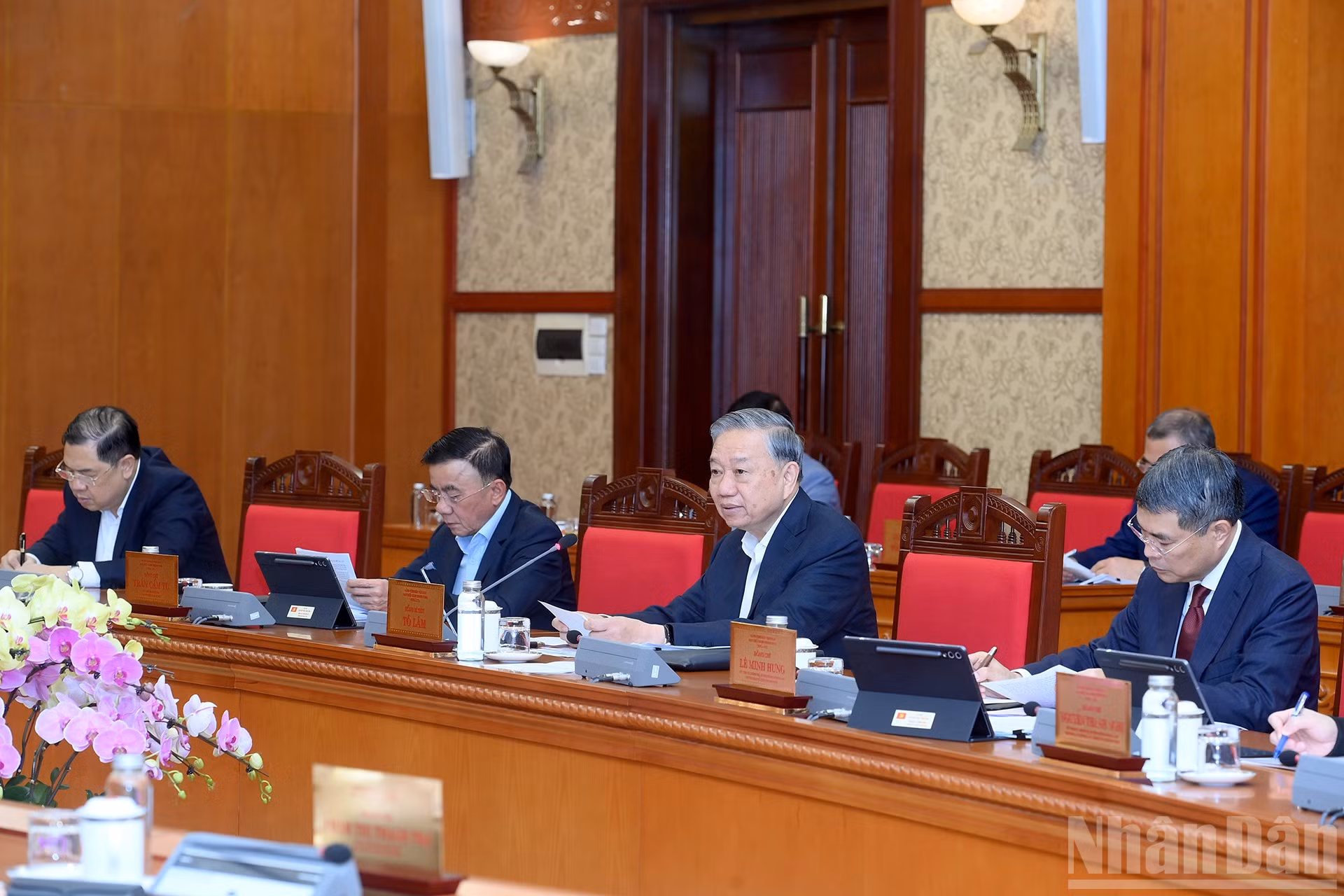 ndo_br_a5-bnd-6999.jpg