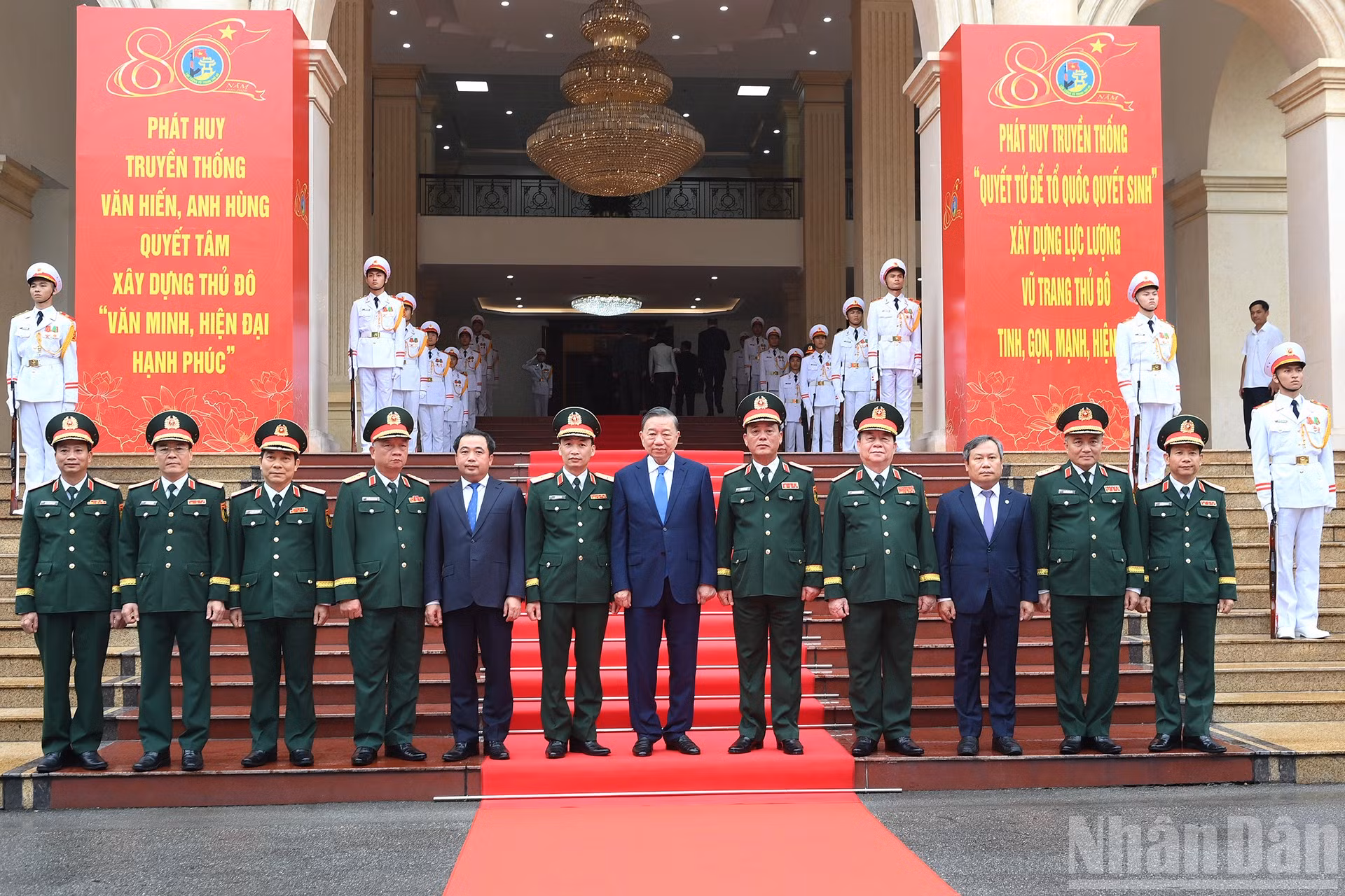 ndo_br_a5-bnd-7568.jpg