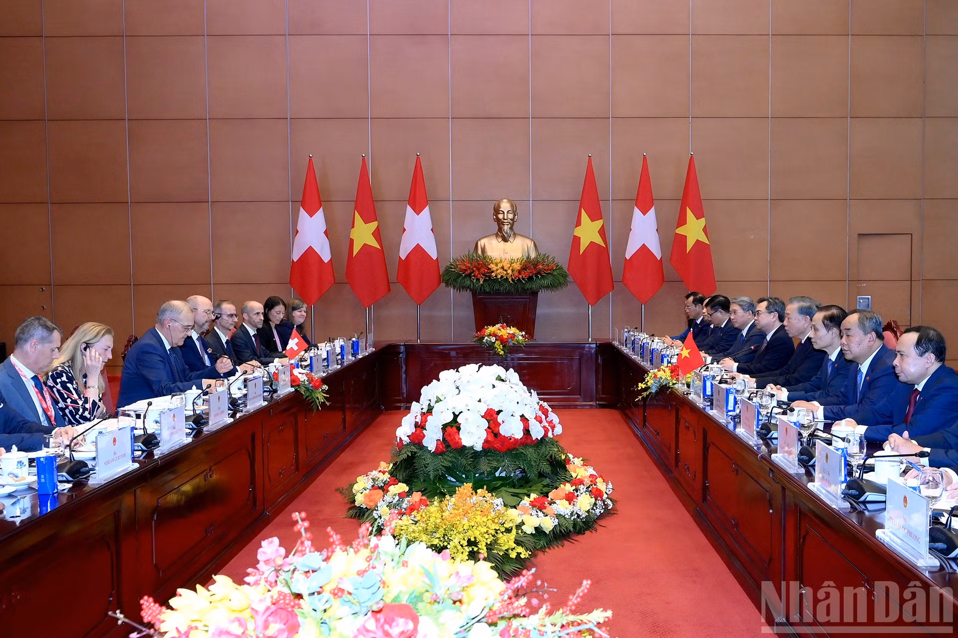 ndo_br_a3-bnd-0066.jpg