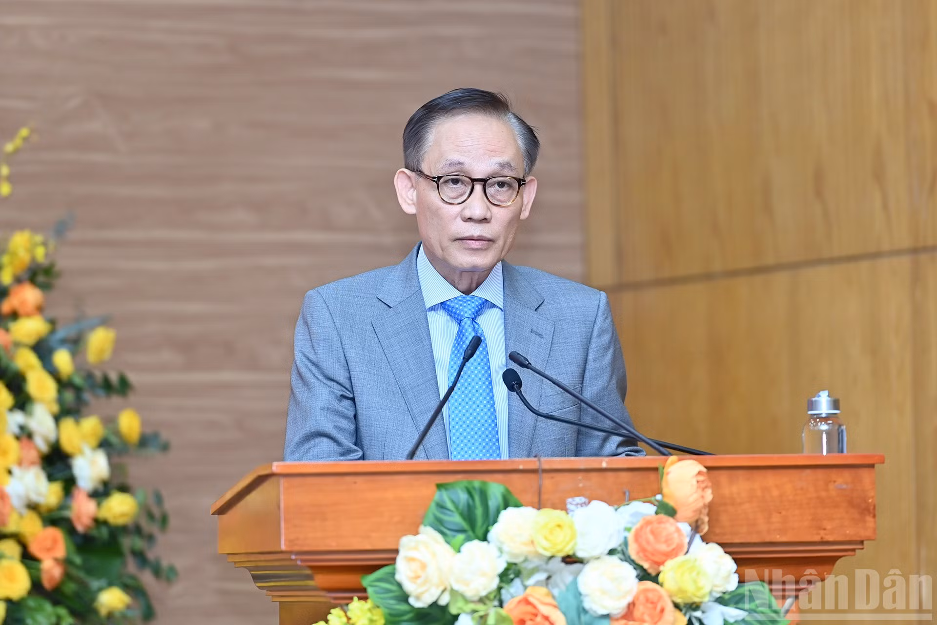 ndo_br_a16-bnd-0489.jpg