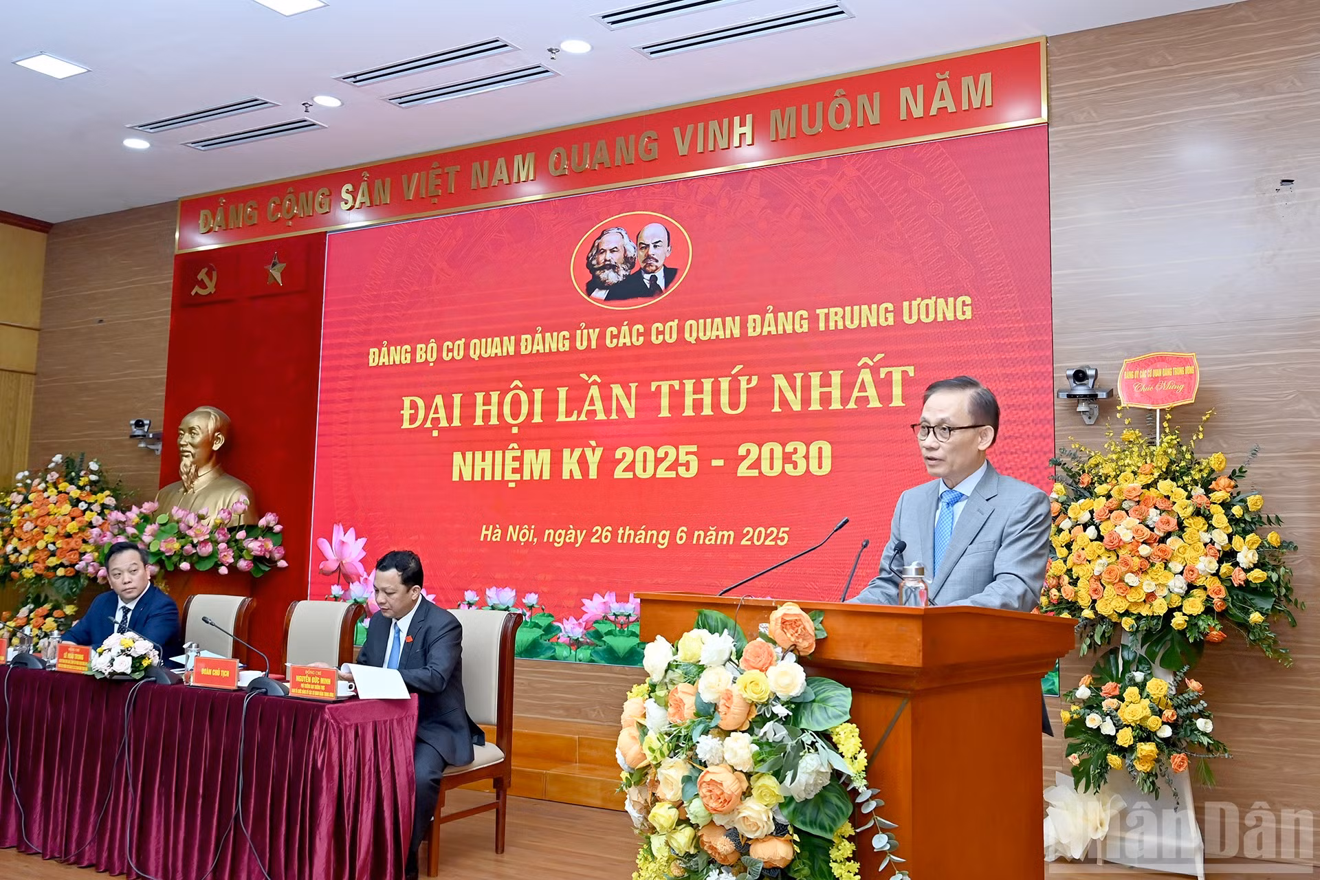ndo_br_a5-bnd-0434.jpg