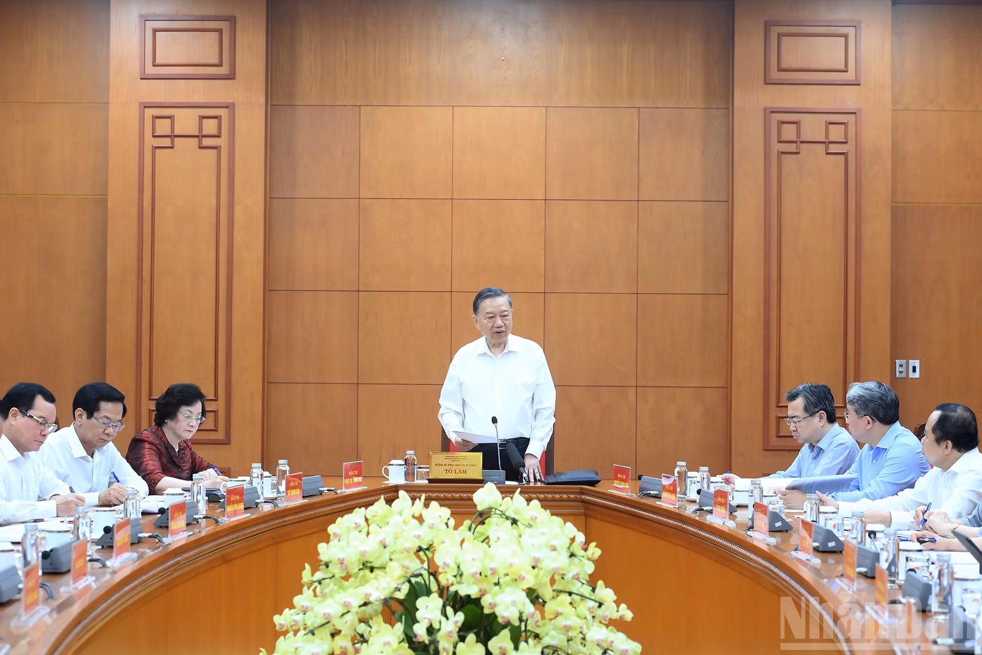 ndo_br_a3-bnd-1564.jpg