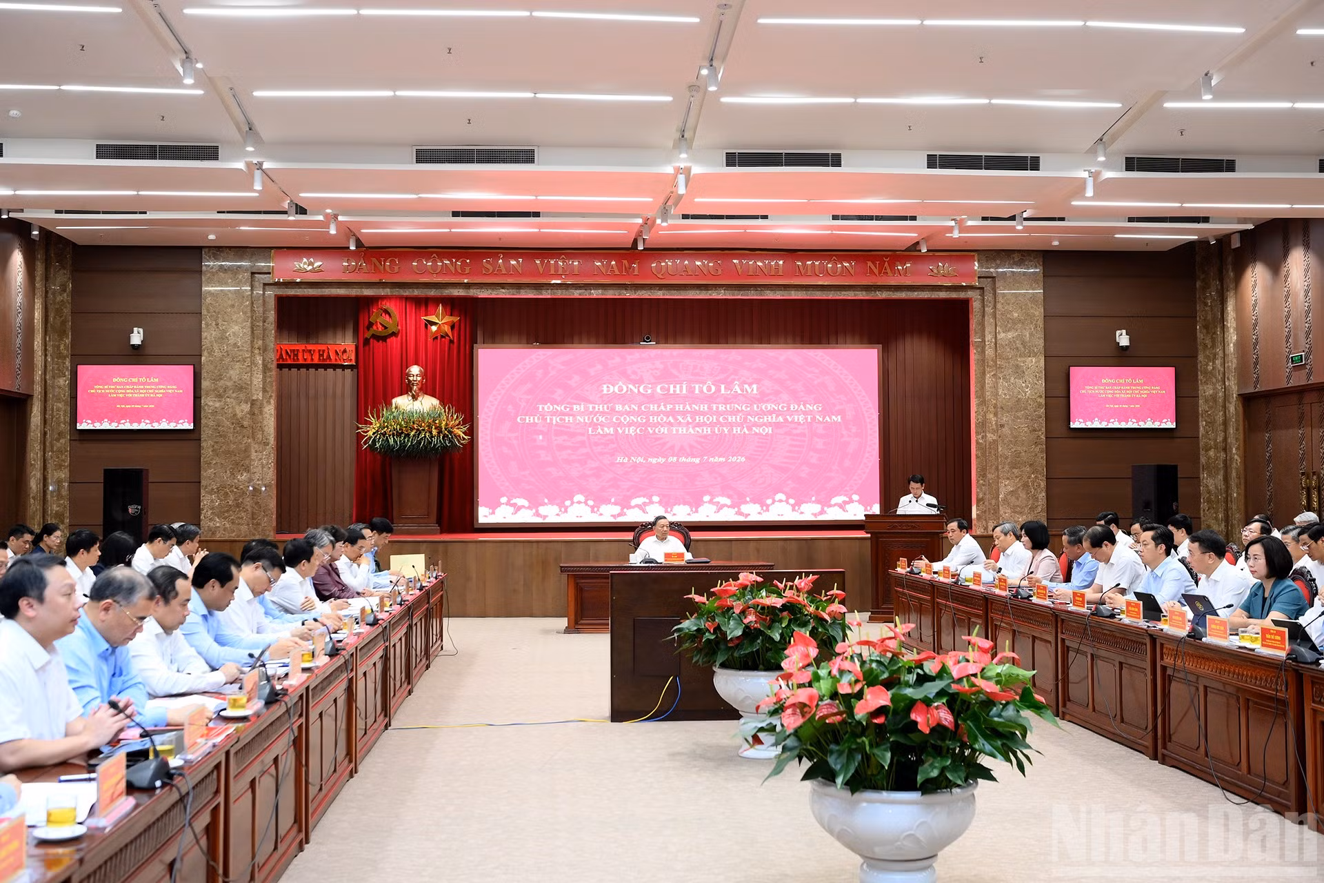 ndo_br_a14-bnd-1702.jpg