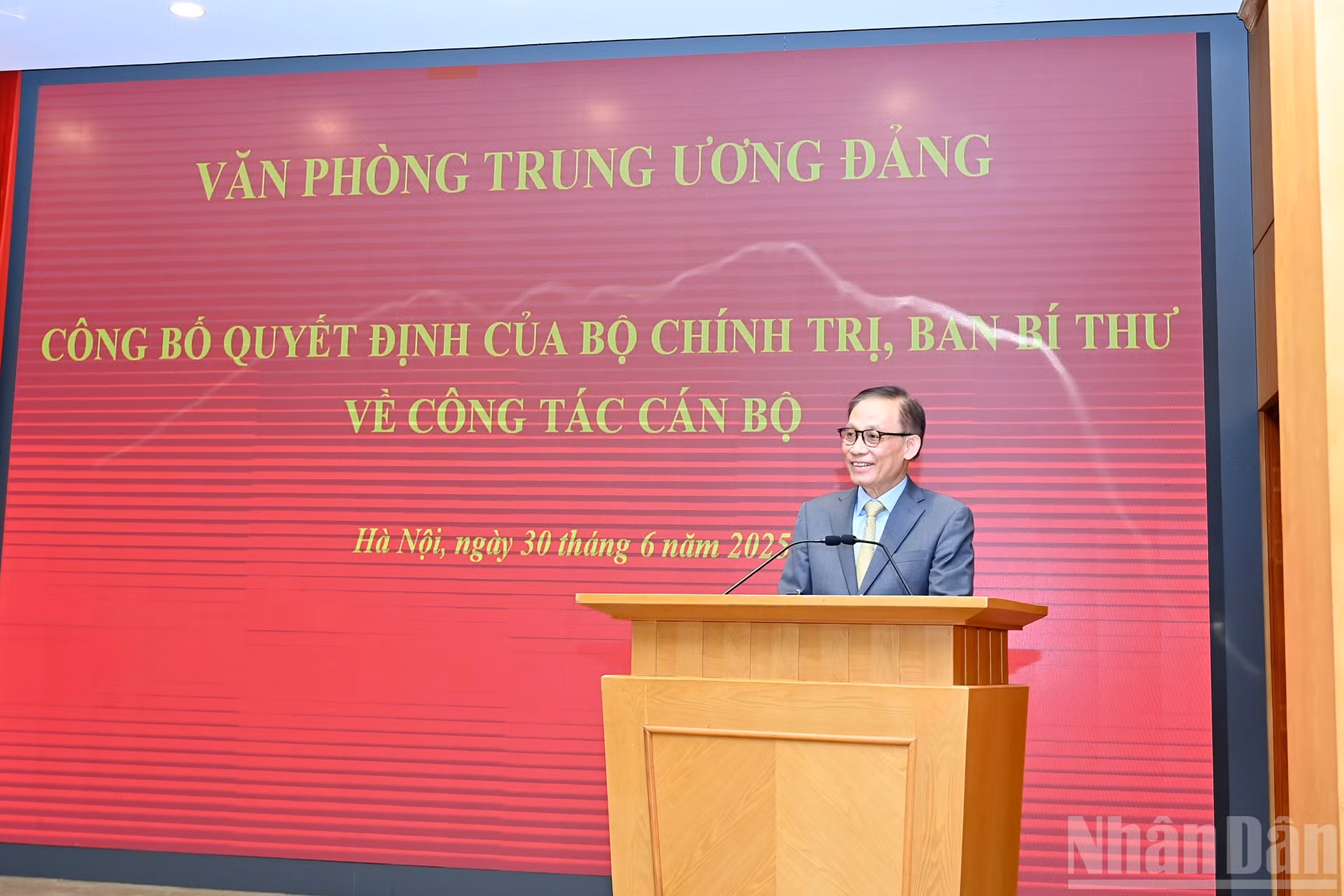 ndo_br_a2-bnd-0981.jpg