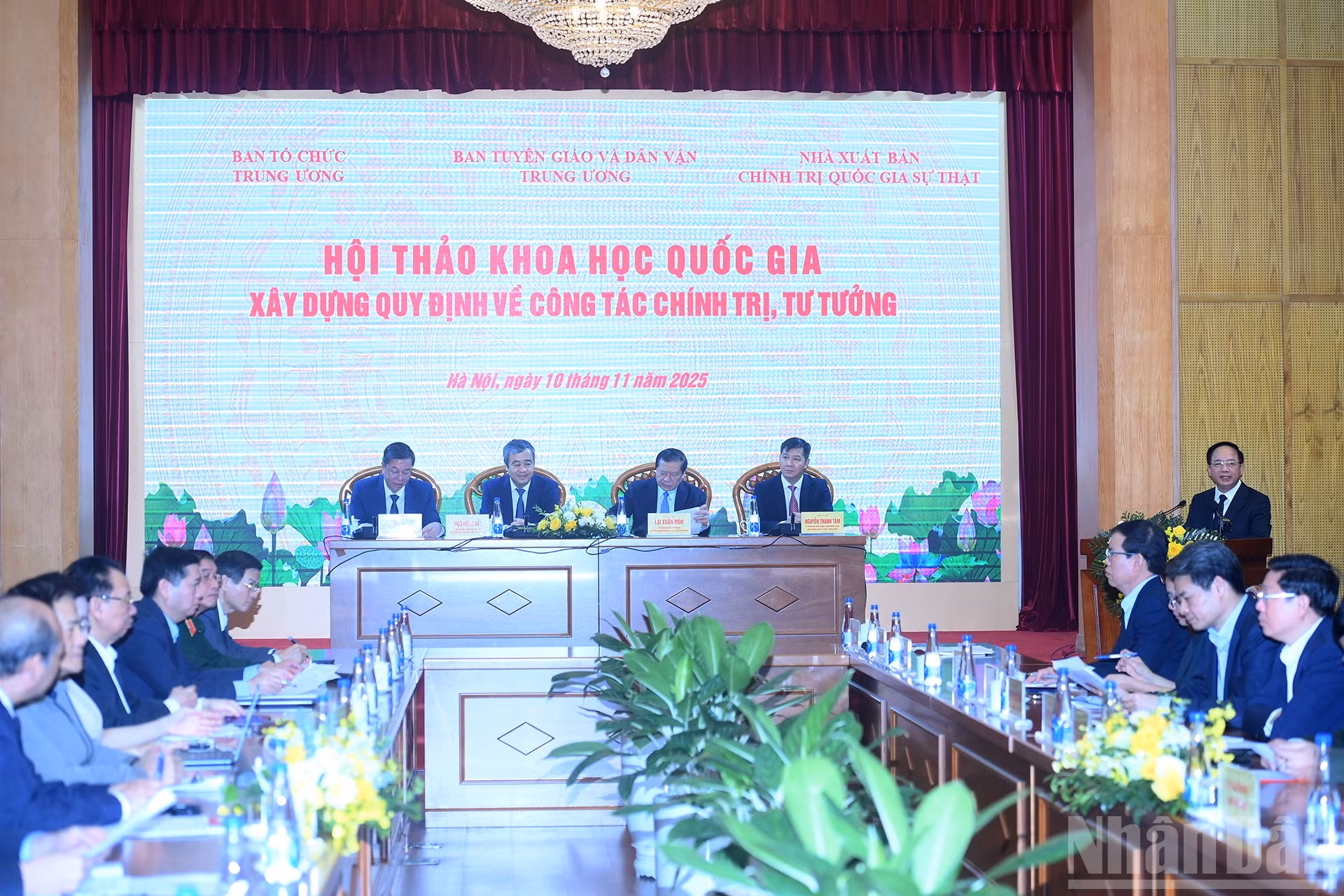 ndo_br_a5-bnd-6045.jpg