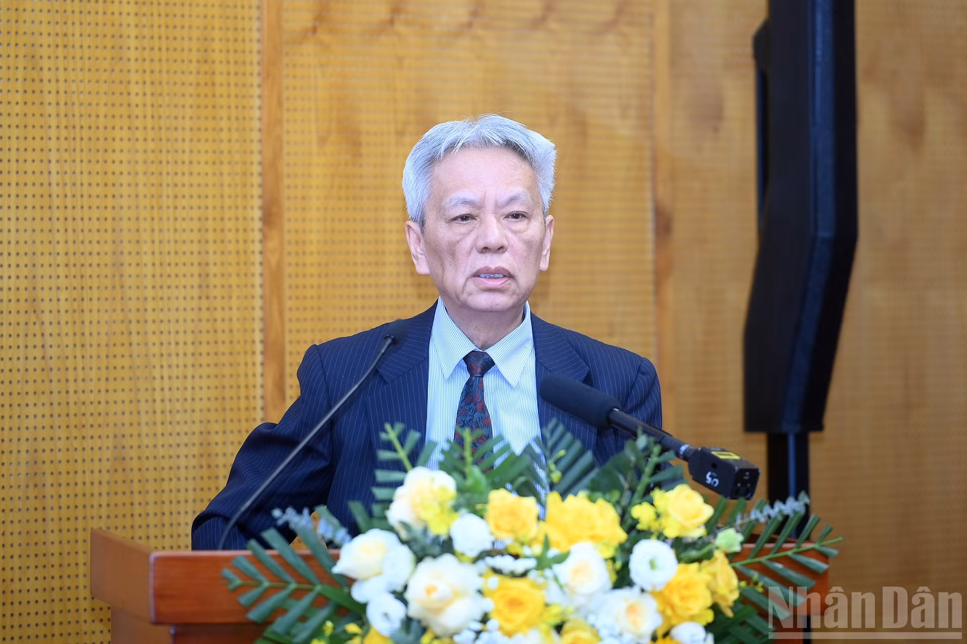 ndo_br_a14-bnd-6116.jpg