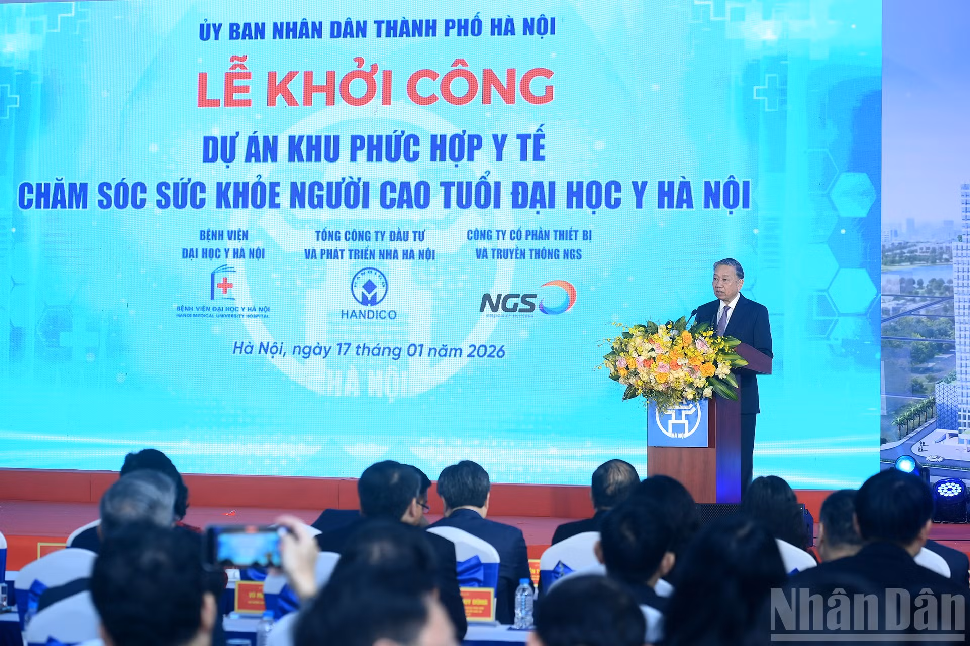 ndo_br_a4-bnd-8475.jpg
