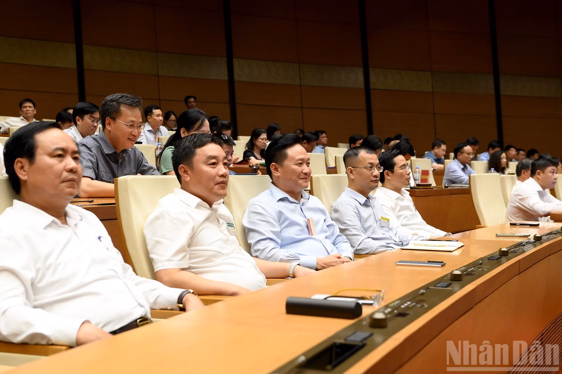 ndo_br_a8-bnd-0656.jpg