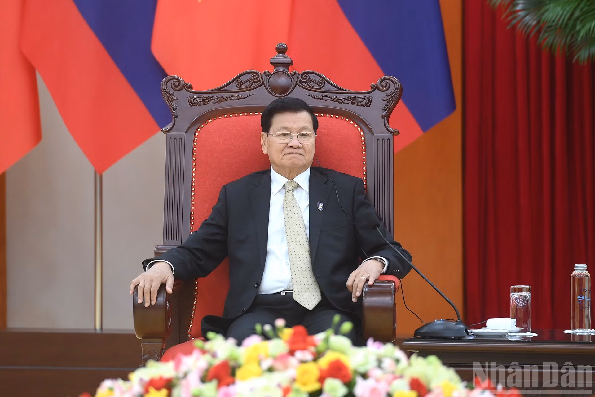 ndo_br_a5-bnd-4846.jpg