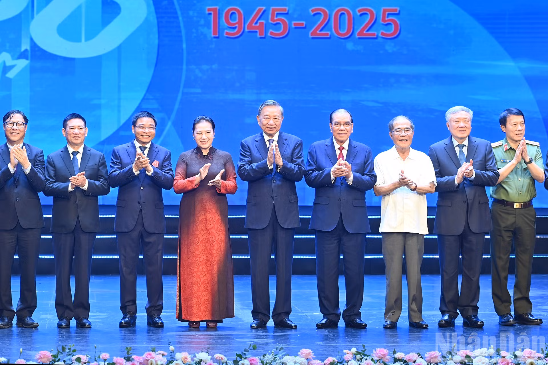 ndo_br_a10-bnd-0032.jpg