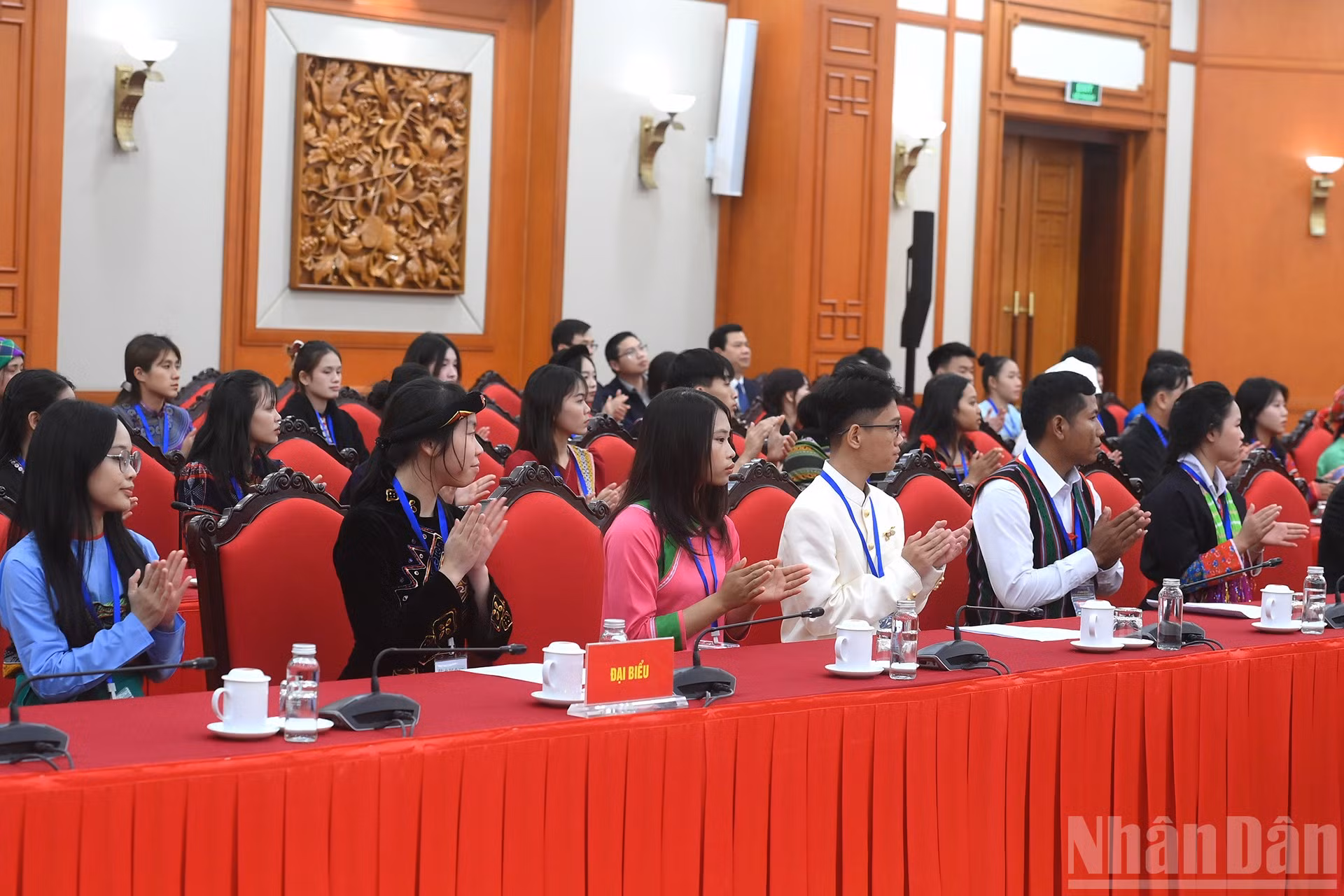 ndo_br_a9-bnd-4836.jpg