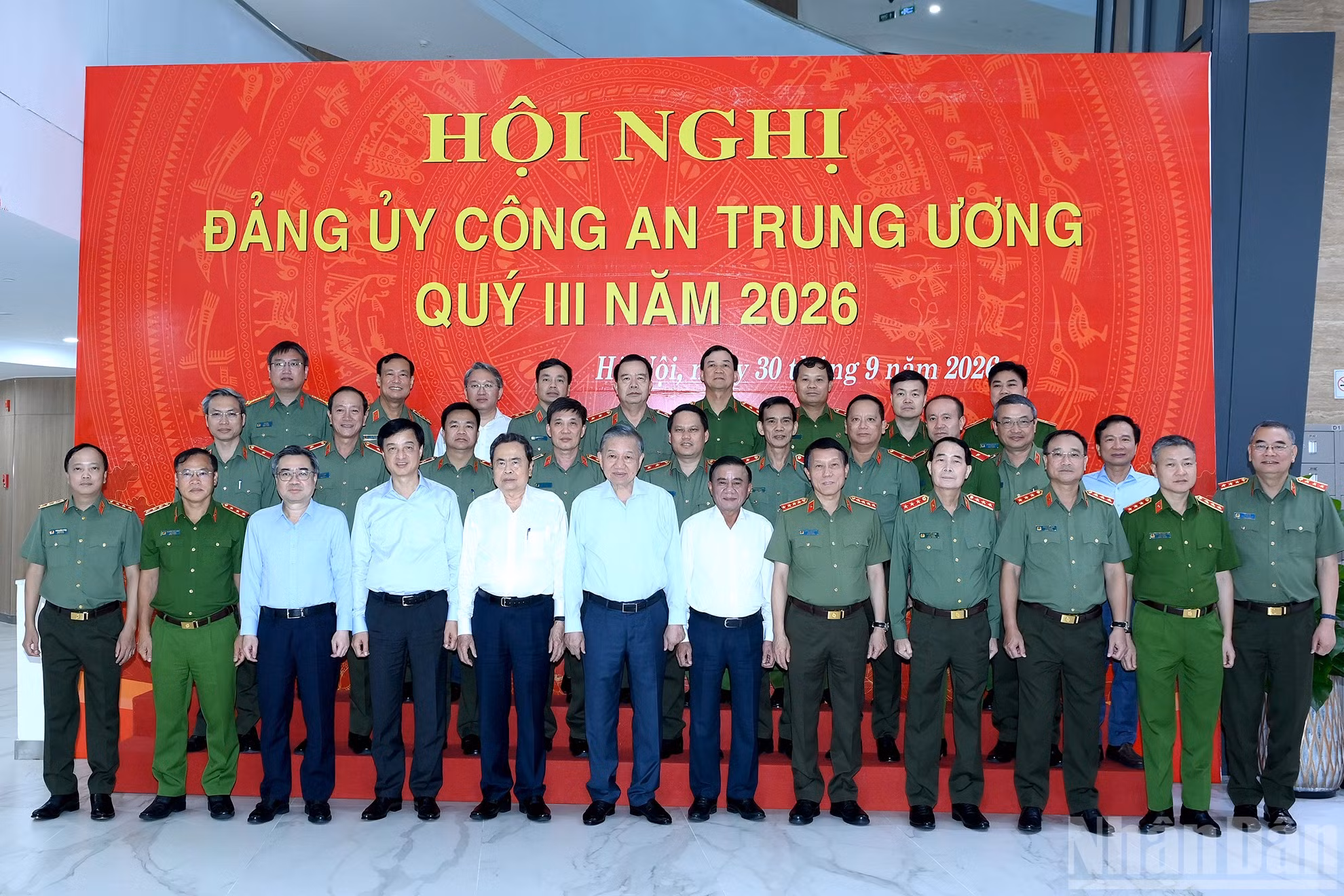 ndo_br_a11-bnd-3774.jpg