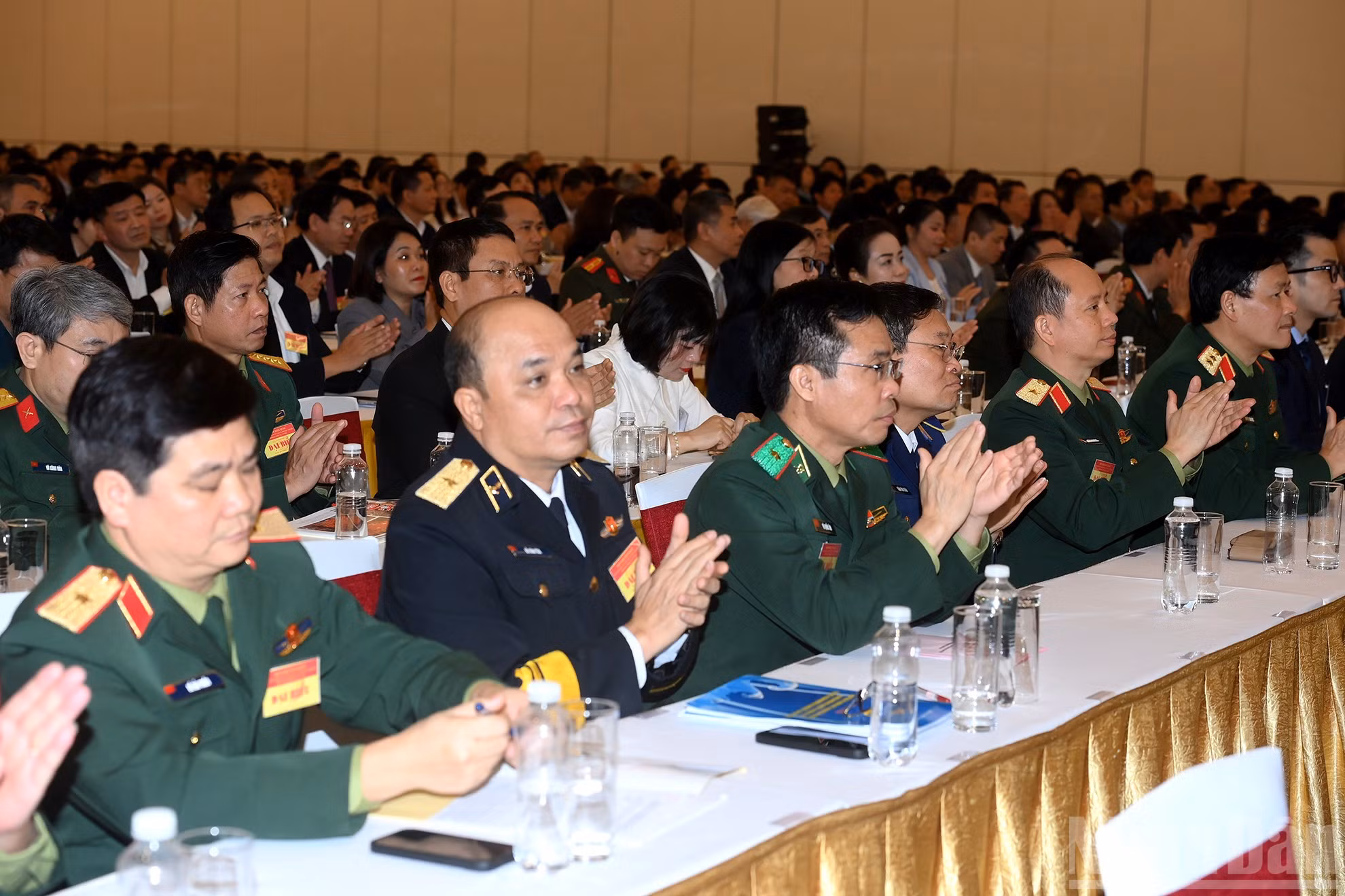 ndo_br_a9-bnd-3100.jpg
