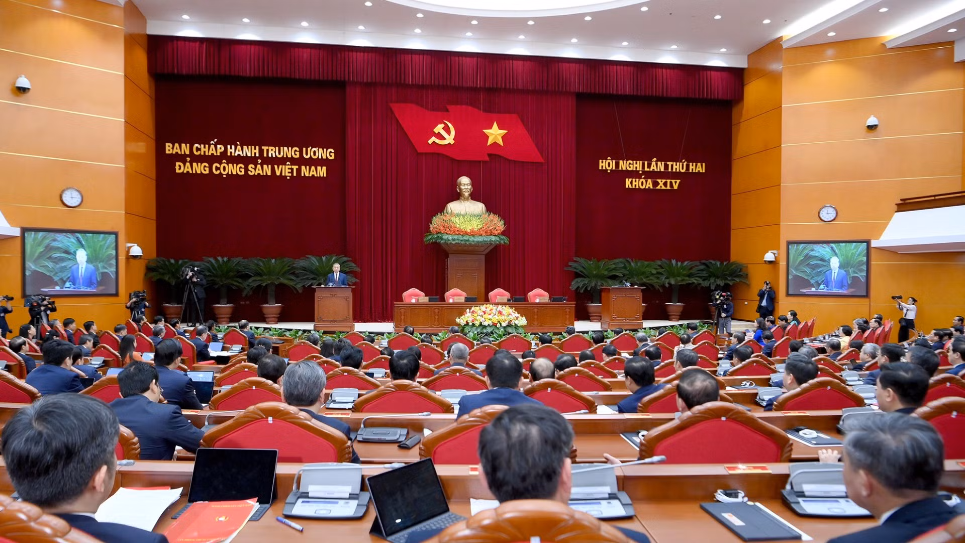 Bế mạc Hội nghị lần thứ hai Ban Chấp hành Trung ương Đảng Cộng sản Việt Nam khóa XIV. (Ảnh: ĐĂNG KHOA)