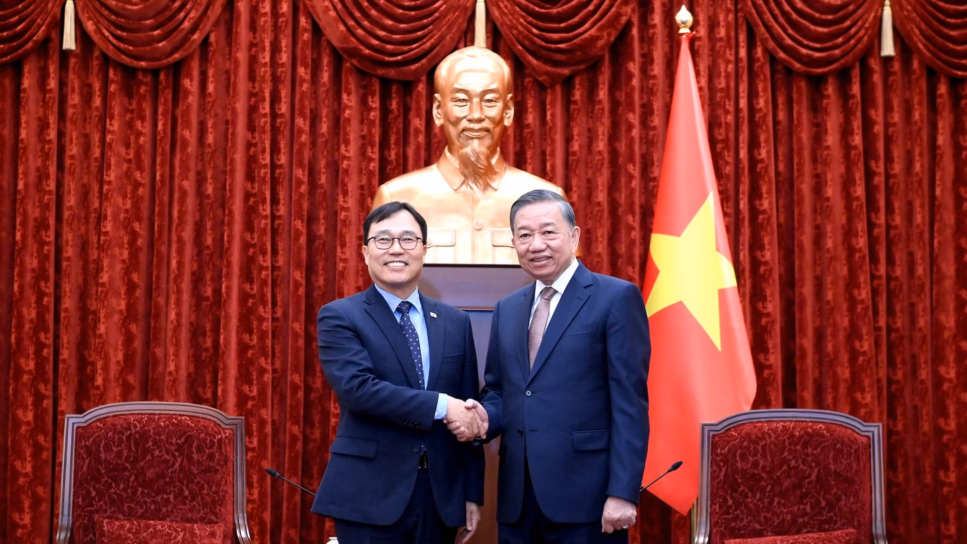 Tổng Bí thư, Chủ tịch nước Tô Lâm tiếp Đại sứ Hàn Quốc tại Việt Nam Choi Youngsam đến chào từ biệt nhân dịp kết thúc nhiệm kỳ công tác tại Việt Nam. (Ảnh: ĐĂNG KHOA)